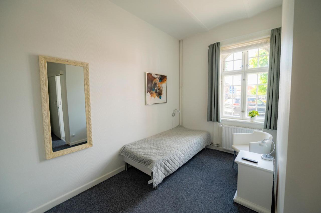 Det Gamle Posthus Hotel Rønne Buitenkant foto