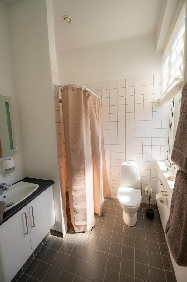 Det Gamle Posthus Hotel Rønne Buitenkant foto