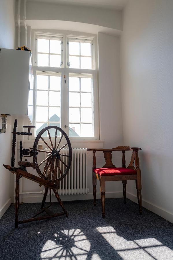 Det Gamle Posthus Hotel Rønne Buitenkant foto